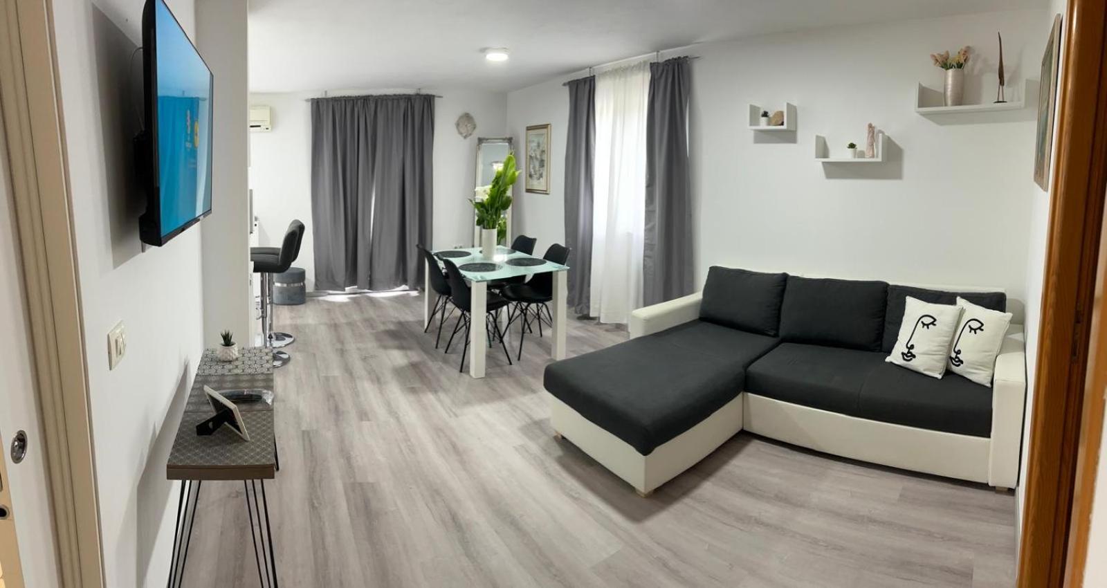 אומיס Villa Bubalo מראה חיצוני תמונה
